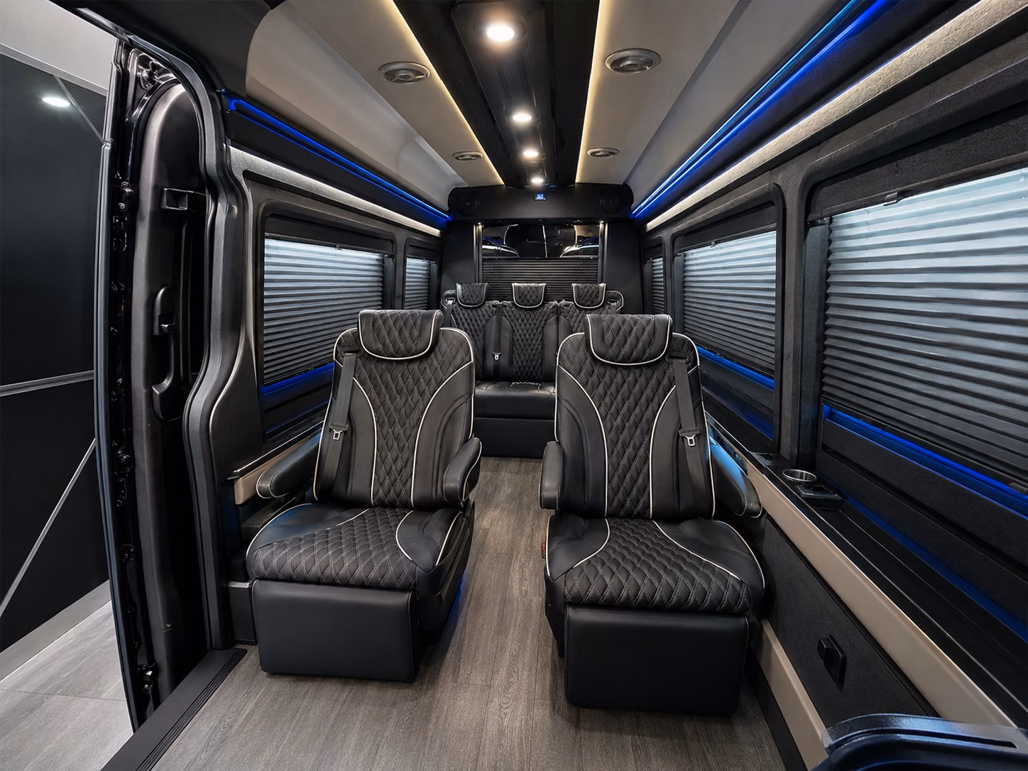 18 passenger sprinter van inside